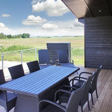 Ugot - 750m From The Sea By Interhome *